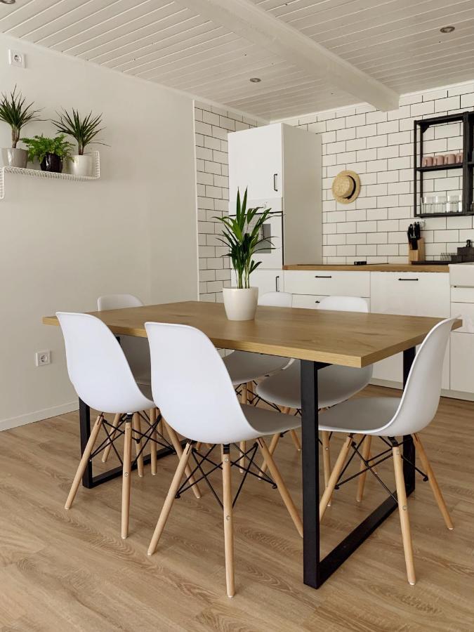 Aranykert Apartmanok Vének Esterno foto