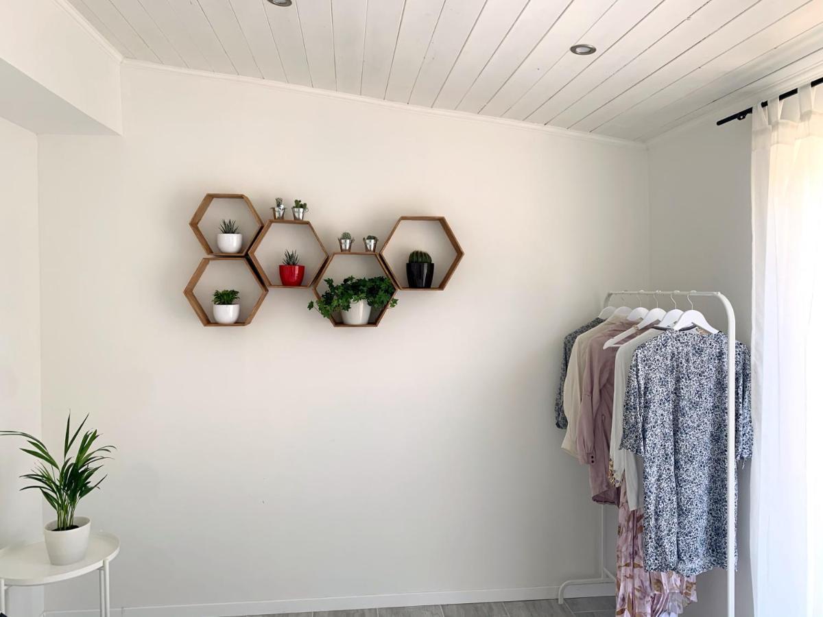 Aranykert Apartmanok Vének Esterno foto